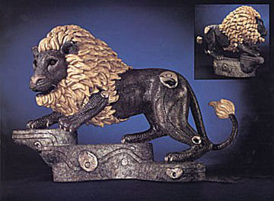 King (Bronze) by Jiang
